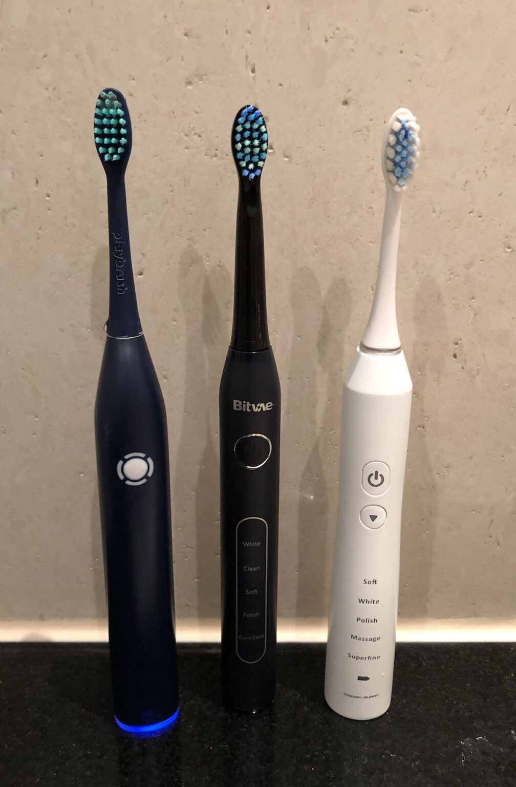 Schallzahnbürste vs. Oszillierende Zahnbürste Welche elektrische Zahnbürste ist die beste Wahl?