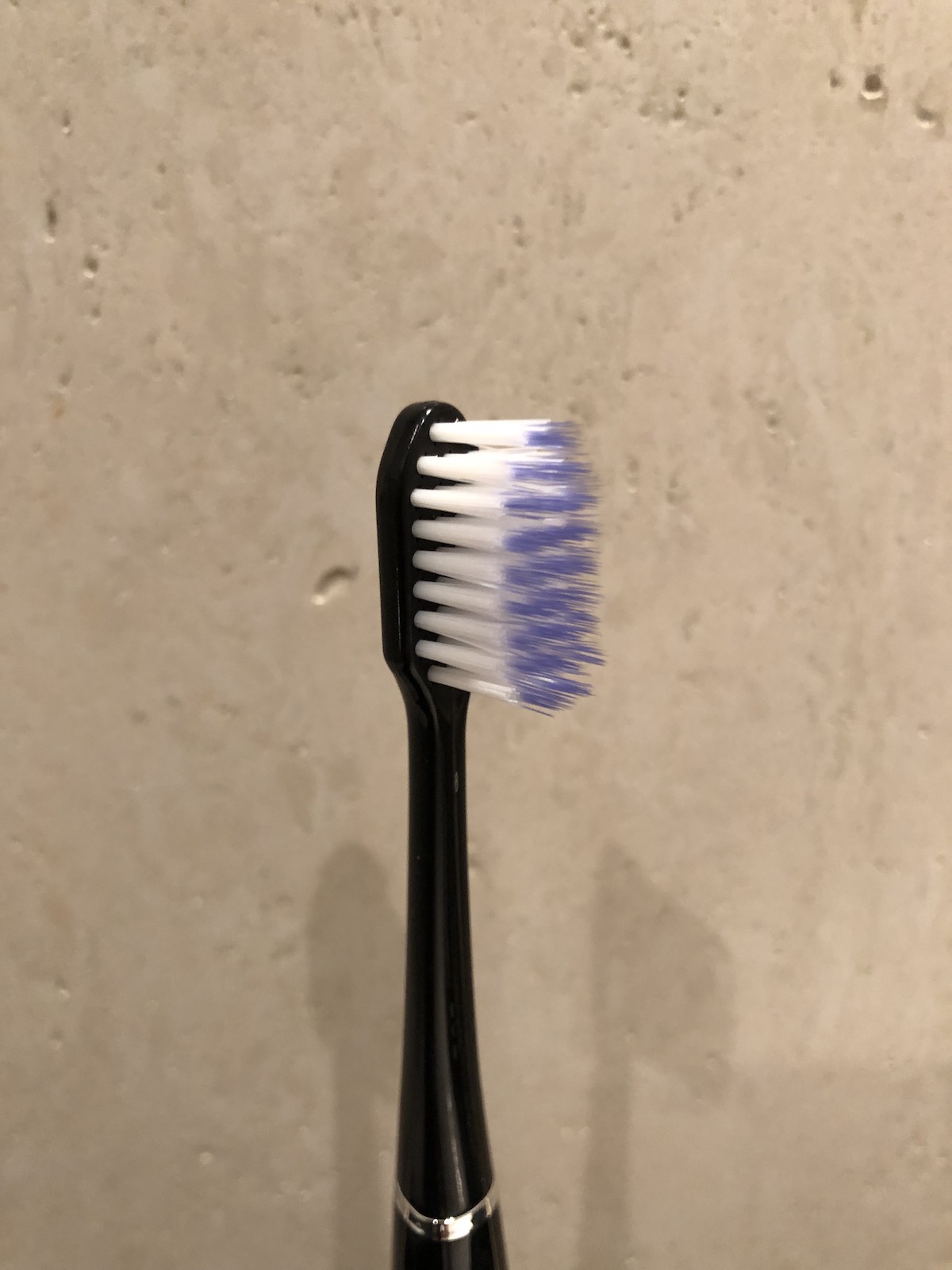 Gum Sonic Daily Schallzahnbürste Die batteriebetriebene elektrische