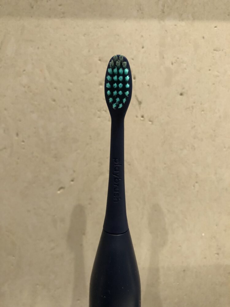 Playbrush Smart One elektrische Zahnbürste - Bürstenkopf von vorn