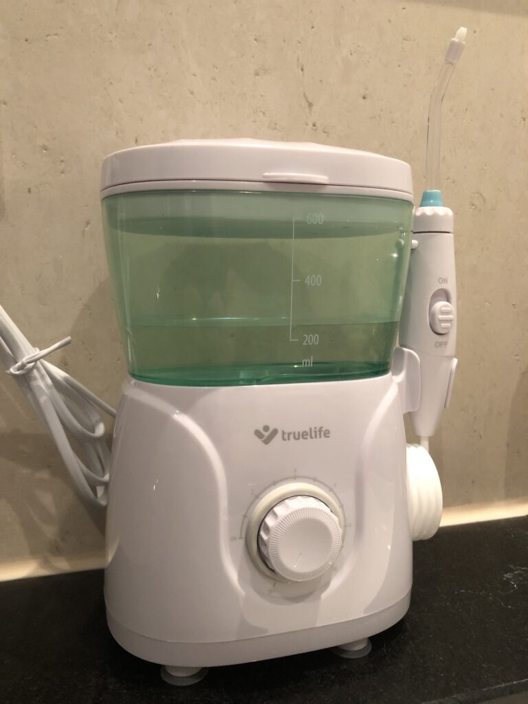 Truelife Aquafloss Station S600 - mit Wasser gefüllt